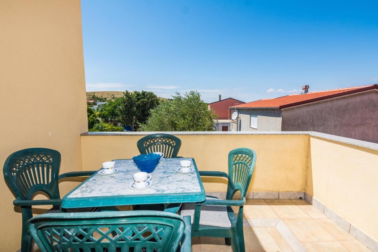 Paula Apartments Vir Dış mekan fotoğraf