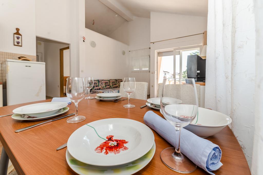 Paula Apartments Vir Dış mekan fotoğraf