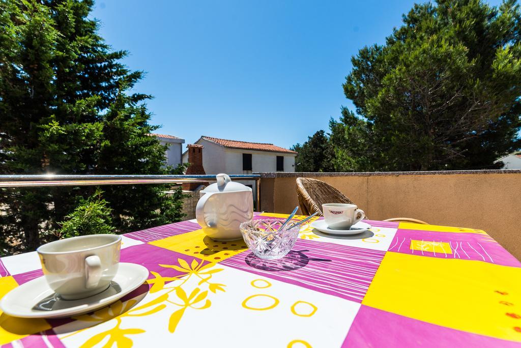 Paula Apartments Vir Dış mekan fotoğraf