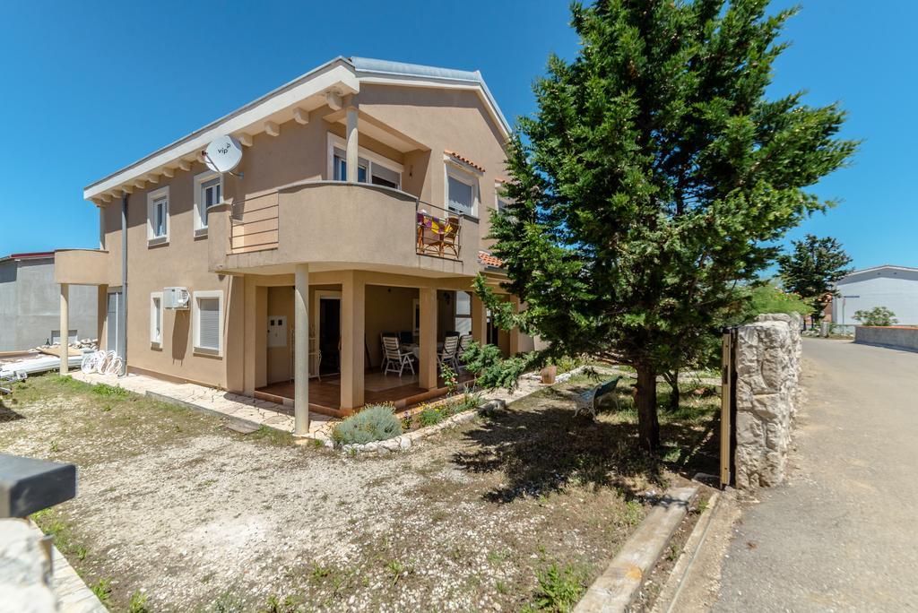 Paula Apartments Vir Dış mekan fotoğraf