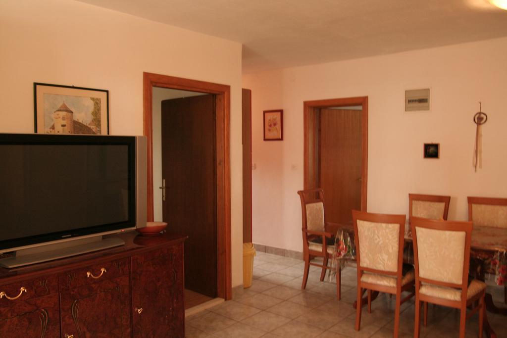 Paula Apartments Vir Dış mekan fotoğraf